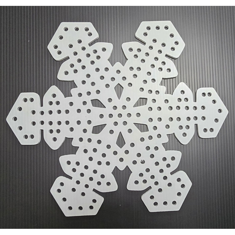 GE Flake D | Snowflakes