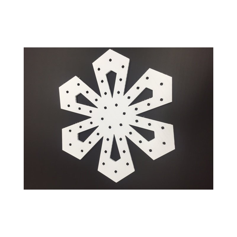 ChromaFlakes 24inch Diamond Shaped (48 nodes) | Snowflakes ChromaFlakes 24inch Diamond Shaped (48 nodes) | Snowflakes